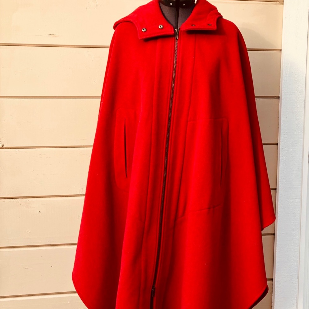 Wool / Cashmere Coat